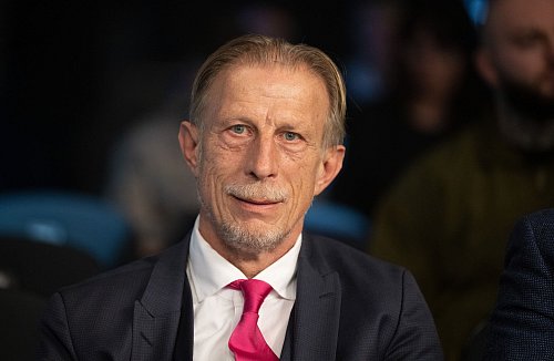 Der langjährige Fußballtrainer Christoph Daum mit 70 Jahren gestorben. (Archivbild) - © Bernd Thissen/dpa