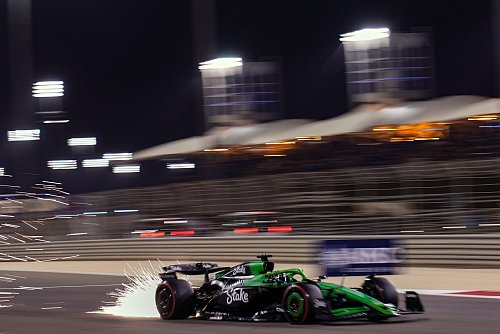 Nico Hülkenbergs Zeit wurde nachträglich gestrichen. - © Darko Bandic/AP/dpa
