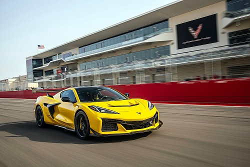 In 2,3 Sekunden katapultiert die Corvette ZR1 ihre Insassen aus dem Stand auf Tempo 100. - © Richard Prince/Chevrolet/dpa-tmn