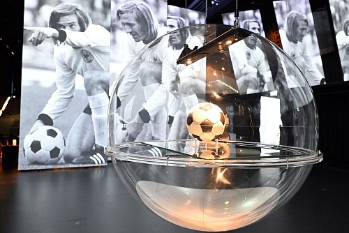 Die Schau ist laut Museum auch eine Hommage an eine außergewöhnliche Persönlichkeit. - © Federico Gambarini/dpa