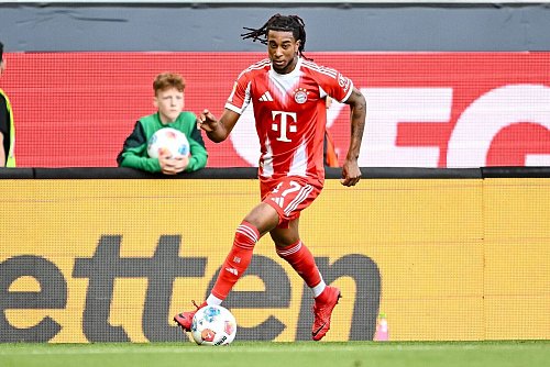 Aktuell eine der größten Bayern-Hoffnungen: Michael Olise. - © Harry Langer/dpa