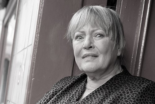 Die Schauspielern Karin Baal («Die Halbstarken») ist im Alter von 84 Jahren gestorben. (Archivbild) - © Bodo Marks/dpa