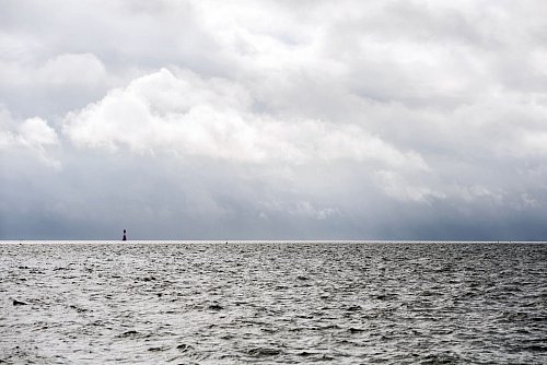 Auch in der deutschen Nordsee könnten CO2-Speicher entstehen. (Archivbild) - © Hauke-Christian Dittrich/dpa