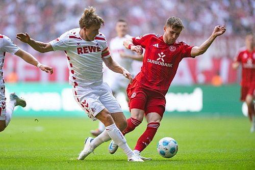 Derby-Zeit am Rhein: Düsseldorf gegen Köln endete 2:2. - © Marius Becker/dpa