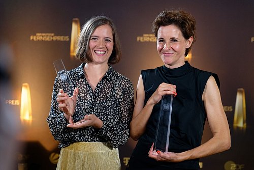 Gewürdigt für die Ausstattung in der Serie «Pauline»: Lea Fumy-Schleef und Uta Materne. - © Henning Kaiser/dpa
