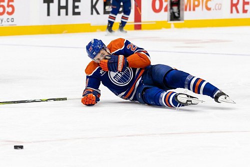 Zuletzt fehlte der deutsche Superstar den Edmonton Oilers verletzt. - © TIMOTHY MATWEY/The Canadian Press/AP/dpa