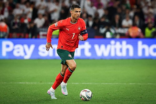 137 Tore in 220 Länderspielen: Portugals Superstar Cristiano Ronaldo. - © Christian Charisius/dpa
