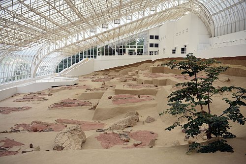 Reise in die Geschichte: die prähistorische Siedlung Lepenski Vir am Donauufer. - © Ute Müller/dpa-tmn