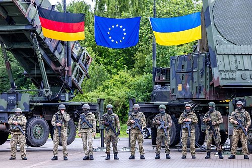 Die Ausbildung ukrainischer Soldaten steht besonders im Fokus russischer Geheimdienste. (Archivfoto) - © Jens Büttner/dpa