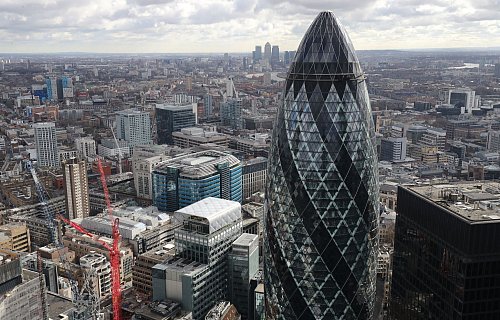 Sein Büro entwarf auch das Londoner Hochhaus «The Gherkin» (die Gurke). (Archivbild) - © picture alliance / Chris Radburn/PA Wire/dpa