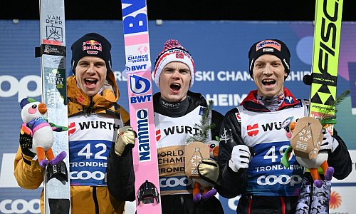 Ändert sich der Weltmeister? Silbergewinner Wellinger könnte Gold bekommen. - © Hendrik Schmidt/dpa