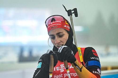 Noch ist offen, ob Vanessa Voigt in Ruhpolding wieder dabei ist. - © Martin Schutt/dpa