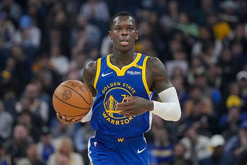 Die Zeit bei den Warriors war für Dennis Schröder insgesamt eher frustrierend. - © Jeff Chiu/AP/dpa