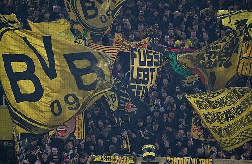 Volles Haus: Dortmund gilt als Zuschauermagnet. - © Federico Gambarini/dpa