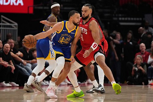Rockets gegen Warriors bot den Fans in Houston beste Unterhaltung. - © Ashley Landis/AP/dpa