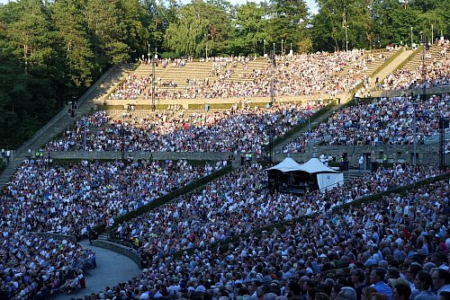 CTS Eventim betreibt die bekannte Berliner Waldbühne. (Archivbild) - © Gerald Matzka/dpa