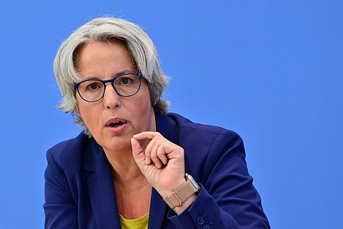 Kerstin Claus ist seit April 2022 die Unabhängige Missbrauchsbeauftragte der Bundesregierung. (Archivfoto) - © Sebastian Christoph Gollnow/dpa