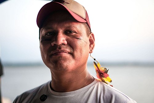 Keine Ölförderung mehr im gestressten Amazonas: Für Cerda ist die Sache klar. - © Larissa Schwedes/dpa