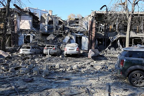Russische Rakete trifft ukrainische Hafenstadt Odessa. - © Viacheslav Onyshchenko/SOPA Images via ZUMA Press Wire/dpa
