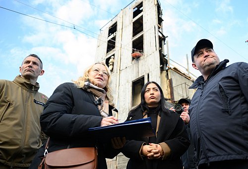 Der Wiederaufbau der Ukraine wird viele Milliarden kosten. - © Hendrik Schmidt/dpa