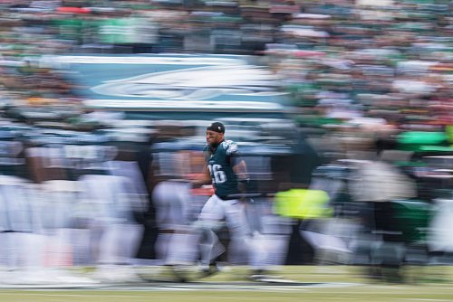 Saquon Barkley ist der wichtigste Offensiv-Spieler der Philadelphia Eagles. - © Matt Slocum/AP/dpa