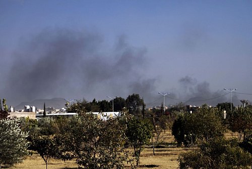 Israels Armee griff erneut Ziele der Huzhi-Miliz im Jemen an. - © Osamah Abdulrahman/AP/dpa