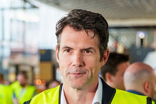 VC-Präsident Andreas Pinheiro sieht starkes Signal der Geschlossenheit nach Urabstimmung der Lufthansa-Piloten. - © Andreas Arnold/dpa