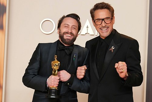 Robert Downey Jr. trat bei der Oscar-Verleihung als «Presenter» auf. (Archivbild) - © Jordan Strauss/Invision/AP/dpa