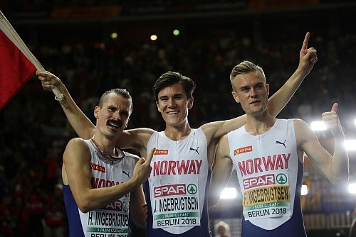 Henrik, Jakob und Filip Ingebrigtsen warfen ihrem Vater schon 2023 öffentlich Gewalt und Drohungen vor. (Archivbild) - © Michael Kappeler/dpa