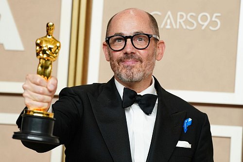 Edward Berger ist mit dem Thriller «Konklave» im Rennen (Archivbild). - © Jordan Strauss/AP/dpa