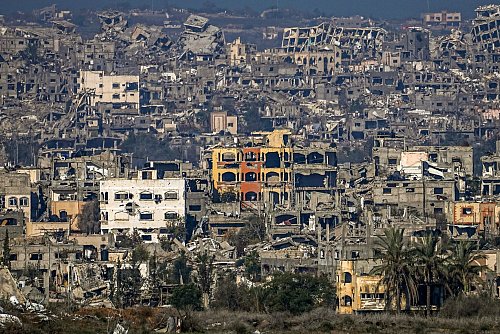 Seit mehr als 15 Monaten dauert der Gaza-Krieg schon. (Archivbild) - © Tsafrir Abayov/AP/dpa