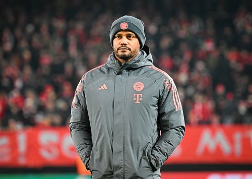 Kompany und die Bayern waren gewarnt. - © Soeren Stache/dpa