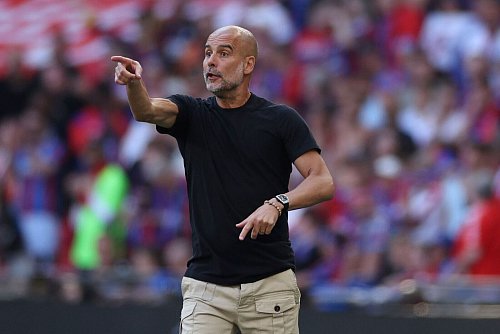 Eine Saison zum Vergessen für den spanischen Star-Coach. - © Ian Walton/AP/dpa
