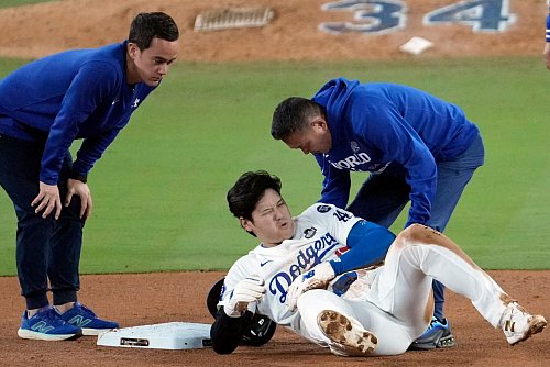 Japans Baseball-Star Shohei Ohtani verletzte sich. - © Julio Cortez/AP/dpa