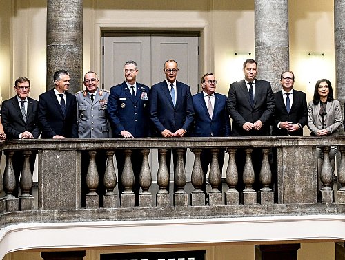Kabinettssitzung im Bundesverteidigungsministerium - © Britta Pedersen/dpa