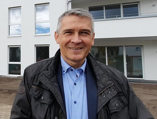 KWG-Vorstand Sven Eisele erläutert den weiteren Zeitplan. - © Jonas Damme