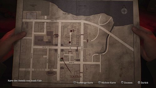Karten helfen uns bei der Orientierung. Interessante Dinge notiert James Sunderland. - © Konami
