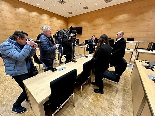 Das Medieninteresse zum Gerichtsauftakt im Mordfall Marion S. war groß. - © Nicole Donath