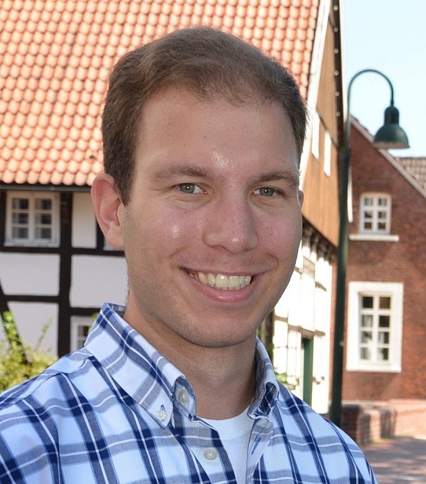 Kai Funke, 29, geht für die UWG ins Rennen, die aktuell nicht im Gemeinderat vertreten ist. Kai Funke hingegen schon. Denn bei der letzten Kommunalwahl war er noch für die CDU in den Rat eingezogen. Nach Querelen mit der Parteispitze wechselte Funke zur UWG. Dort ist er inzwischen Vorsitzender. Der Fachangestellte für Bäderbetriebe gibt gerne den Provokateur. Nicht nur im Rat, auch in den sozialen Netzwerken. Das brachte dem umtriebigen Jungpolitiker unlängst eine Eierattacke ans Wohnungsfenster ein.