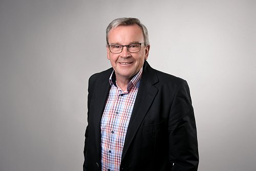 Wolfgang Redecker lebt in Peckeloh und engagiert sich im Dorf. - © CDU Versmold