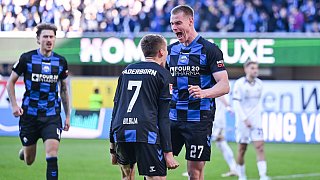 SC Paderborn gegen Arminia Bielefeld