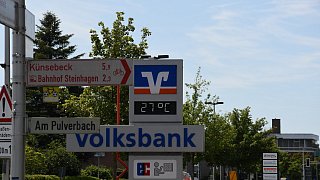 Bombenverdacht in der Volksbank Steinhagen