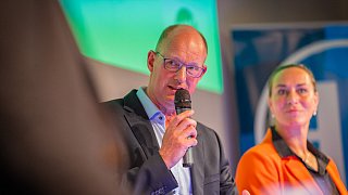 Zahlreiche Besucher beim großen HK-Live-Event zur Wahl 2025