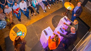 Zahlreiche Besucher beim großen HK-Live-Event zur Wahl 2025