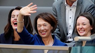 Charlotte Merz - das ist die Frau an der Seite des neuen Kanzlers