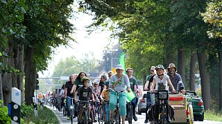 Fahrraddemo in Gütersloh gegen den vierspurigen Ausbau der B61