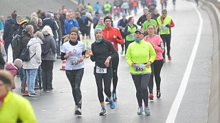 Fotostrecke: Autobahnlauf A 33