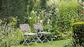 Paderborn: Romantischer Garten von Brigitte Bergschneider