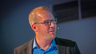 Zahlreiche Besucher beim großen HK-Live-Event zur Wahl 2025