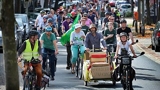 Fahrraddemo in Gütersloh gegen den vierspurigen Ausbau der B61